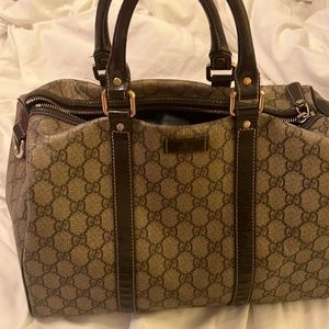 Authentic Gucci boston bag.  Comes with Gucci dust bag - reposhing!!!